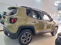Verde Usata 2015 Jeep Renegade Limited SUV | 14.000 € (Molto cara)