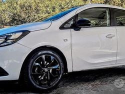 Bianco Usata 2016 Opel Corsa Tre volumi | 7400 € (Buon prezzo)