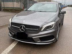Grigio Usata 2015 Mercedes A180 AMG Tre volumi | 11.000 €