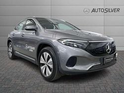 Grigio / metallizzato Usata 2024 Mercedes EQA300 Progressive SUV | 37.000 € (Ottimo prezzo)
