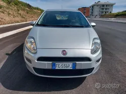 Grigio Usata 2016 Fiat Punto Street Due volumi | 5500 € (Ottimo prezzo)