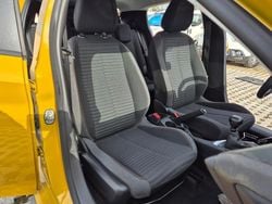 Giallo Usata 2023 Peugeot 208 GT Due volumi | 13.499 € (Super prezzo)