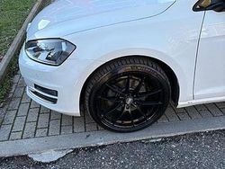 Bianco Usata 2015 VW Golf VII Due volumi | 7000 €