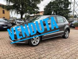Grigio Usata 2017 VW Polo Trendline Tre volumi | 8390 € (Buon prezzo)