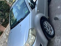 Grigio Usata 2010 Suzuki SX4 Due volumi | 4300 € (Molto cara)