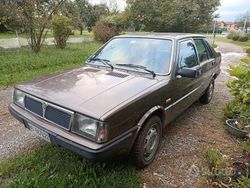 Usata 1983 Lancia Prisma Tre volumi | 1000 €