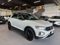 Argento Usata 2024 VW T-Roc Style SUV | 23.900 € (Buon prezzo)