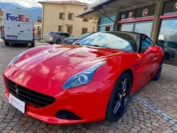 Rosso Usata 2015 Ferrari California Cabrio | 135.000 € (Buon prezzo)