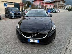Nero Usata 2017 Volvo V40 Business Edition Station wagon | 9800 € (Buon prezzo)