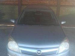 Grigio Usata 2009 Opel Astra Station wagon | 2500 € (Cara)