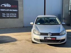 Argento Usata 2009 VW Golf VI Comfortline Tre volumi | 4950 € (Buon prezzo)