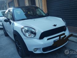 Bianco Usata 2013 Mini Countryman SUV | 8000 € (Buon prezzo)