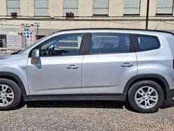 Grigio Usata 2011 Chevrolet Orlando LT Monovolume | 4000 € (Super prezzo)