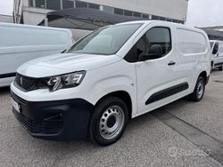 Bianco Usata 2020 Peugeot Partner Premium Monovolume | 11.950 € (Buon prezzo)