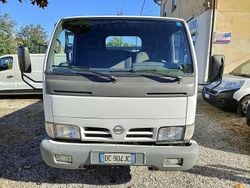 Bianco Usata 2007 Nissan Cabstar Pick-up | 6500 € (Buon prezzo)