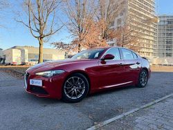 Rosso Usata 2017 Alfa Romeo Giulia Tre volumi | 15.490 € (Super prezzo)