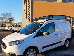 Vernice pastello Usata 2020 Ford Transit Furgone | 9900 € (Buon prezzo)