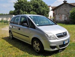 Grigio Usata 2010 Opel Meriva Club Monovolume | 2800 € (Super prezzo)