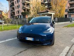 Blu Usata 2023 Tesla Model Y Long Range RWD SUV | 36.000 € (Cara)