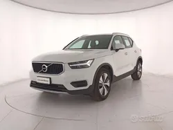 Bianco Usata 2020 Volvo XC40 Business Edition SUV | 19.900 € (Ottimo prezzo)