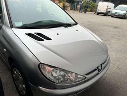 Usata 1997 Peugeot 106 Due volumi | 2800 €