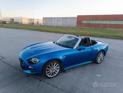 Fiat 124 Spider
