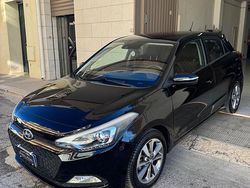 Nero Usata 2015 Hyundai i20 Style Tre volumi | 7499 € (Buon prezzo)