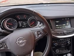 Usata 2022 Opel Astra Tre volumi | 12.500 € (Buon prezzo)