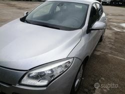 Grigio Usata 2010 Renault Mégane Tre volumi | 2000 € (Super prezzo)