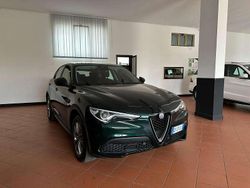 Verde Usata 2021 Alfa Romeo Stelvio SUV | 22.000 € (Buon prezzo)