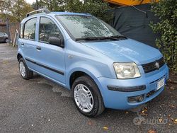 Blu Usata 2009 Fiat Panda Dynamic Tre volumi | 3500 € (Buon prezzo)