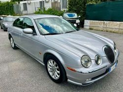 Argento Usata 2002 Jaguar S-Type S Tre volumi | 7300 €