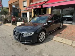 Blu/azzurro(met.) Usata 2015 Audi A8 Tre volumi | 22.900 €
