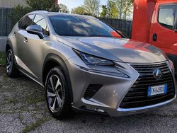 Usata 2018 Lexus NX300h Luxury Line SUV | 30.000 €