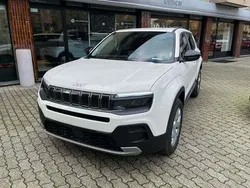 Bianco Nuova 2025 Jeep Avenger Altitude SUV | 24.290 € (Buon prezzo)