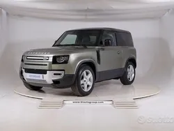 Usata 2023 Land Rover Defender SE SUV | 60.900 € (Super prezzo)