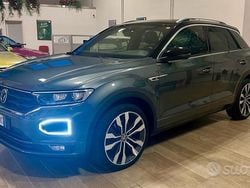 Grigio Usata 2021 VW T-Roc R-line SUV | 25.990 € (Buon prezzo)