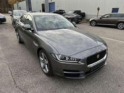 Grigio Usata 2015 Jaguar XE Tre volumi | 11.500 € (Ottimo prezzo)