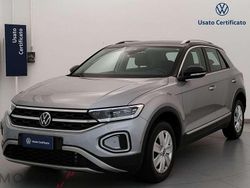 Grigio scuro Usata 2023 VW T-Roc Style SUV | 25.500 € (Buon prezzo)