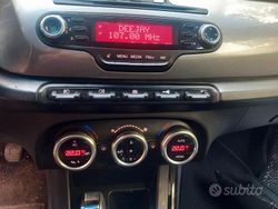 Nero Usata 2012 Alfa Romeo Giulietta Due volumi | 6500 € (Buon prezzo)