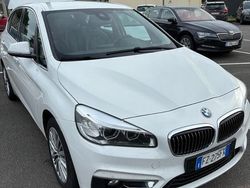 Bianco Usata 2017 BMW 216 Active Tourer Luxury Line Monovolume | 12.500 € (Buon prezzo)