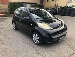 Nero Usata 2010 Peugeot 107 Due volumi | 3000 € (Ottimo prezzo)