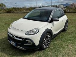 Bianco Usata 2015 Opel Adam Rocks S Due volumi | 6000 € (Ottimo prezzo)