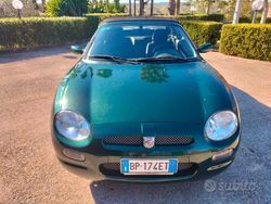 Verde Usata 2002 MG F Cabrio | 5500 €