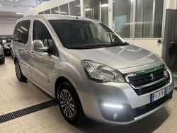 Other Usata 2015 Peugeot Partner Tepee Monovolume | 11.490 € (Molto cara)