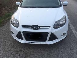 Usata 2011 Ford Focus Titanium Station wagon | 4200 € (Buon prezzo)
