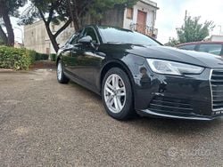 Nero Usata 2017 Audi A4 Tre volumi | 15.900 € (Buon prezzo)