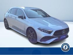Argento metallizzato Usata 2023 Mercedes A180 Advanced Plus Tre volumi | 33.300 € (Buon prezzo)