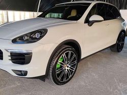 Usata 2016 Porsche Cayenne Platinum Edition SUV | 28.500 € (Buon prezzo)