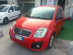 Rosso Usata 2009 Citroën C2 Due volumi | 3900 € (Molto cara)